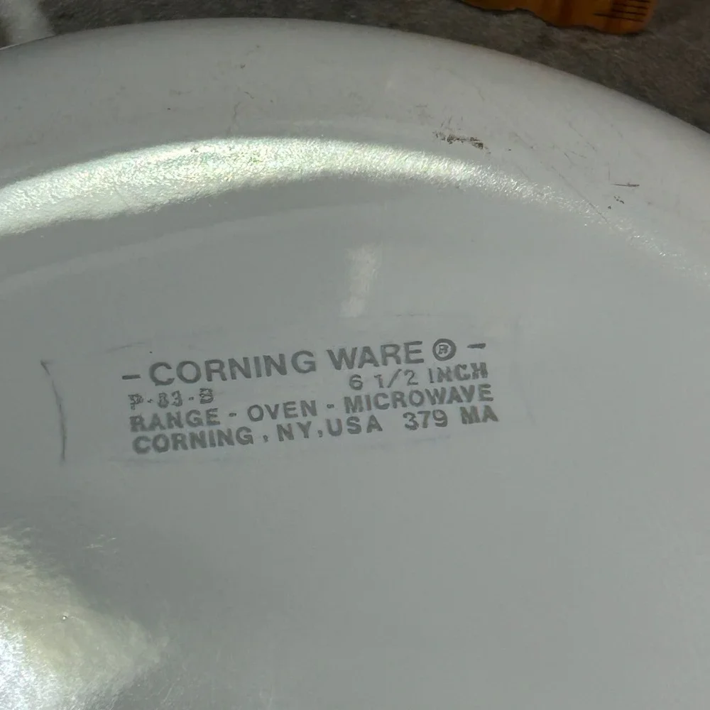 Corning Ware Blue Cornflower 6.5 Inch Skillet P-83-B Vintage White Frying Pan